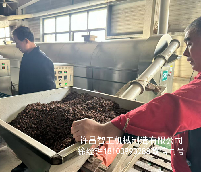 全自動(dòng)炒調(diào)料機(jī)